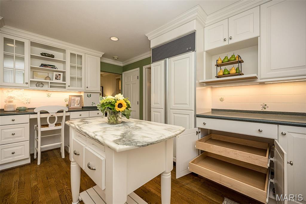 Waterford Place 2 22n110182 - Residential