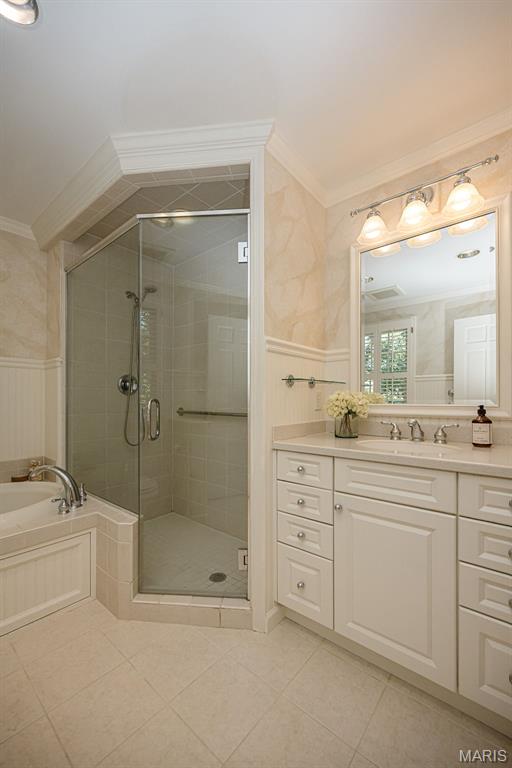 Waterford Place 2 22n110182 - Residential