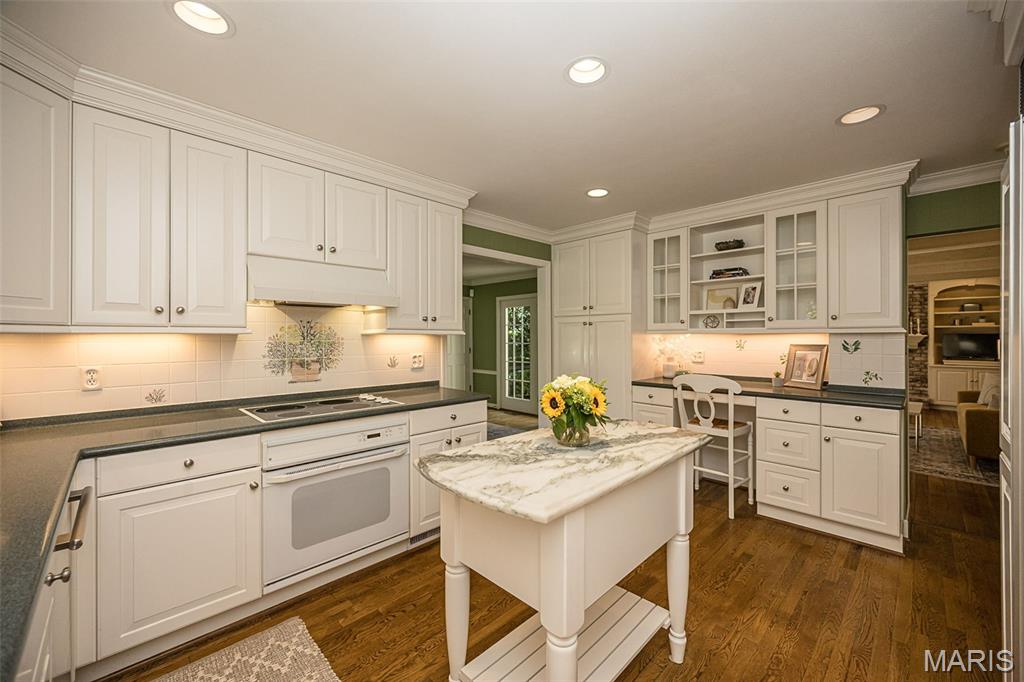 Waterford Place 2 22n110182 - Residential