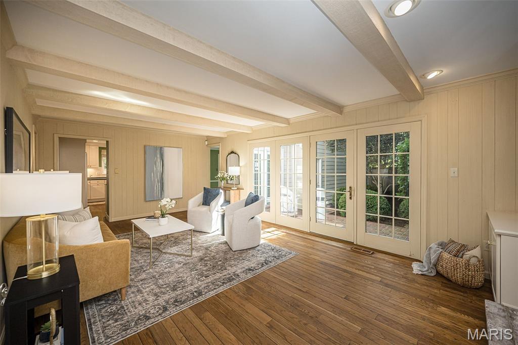 Waterford Place 2 22n110182 - Residential