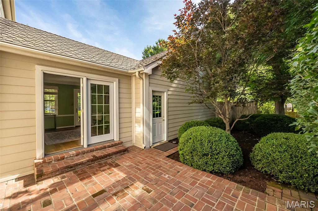 Waterford Place 2 22n110182 - Residential