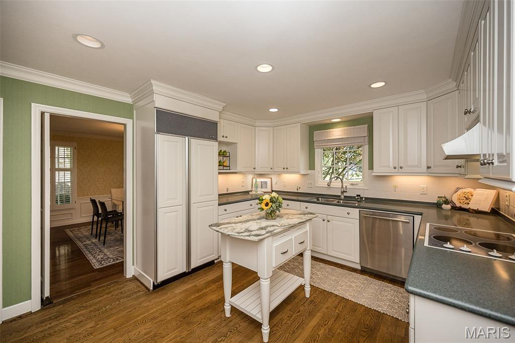 Waterford Place 2 22n110182 - Residential