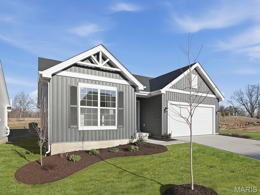 New McBride Homes Aspen ranch 3BR, 2BA will be ready this winter! Craftsman exterior! Featuring an open floor plan w/ a vaulted ceiling, great room w/ ceiling fan, & wood laminate flooring throughout the main living areas. The kitchen features Landen Burlap 42” cabinetry, quartz countertops, peninsula w/ an extended breakfast bar, stainless steel GE appliances. The primary suite has a walk-in closet, private bath w/dual sink vanity & 5ft walk-in shower. 2 extra bedrooms & a full bath add convenience. Upgrades: 6ft windows, matte black fixtures, ceiling fan prewires, 1st floor laundry, garage coach lights & 6 panel white interior doors. The lower level has a ¾ bath rough-in for future finish. Silo Ridge offers beautiful new homes in Cuba, MO with a peaceful small-town setting and convenient access to I-44, local shops, dining, and outdoor recreation in Crawford County. Enjoy peace of mind with McBride Homes’ 10 year builders warranty & incredible customer service! Similar photos shown.