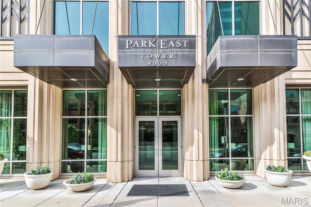 Park East Tower - Residential