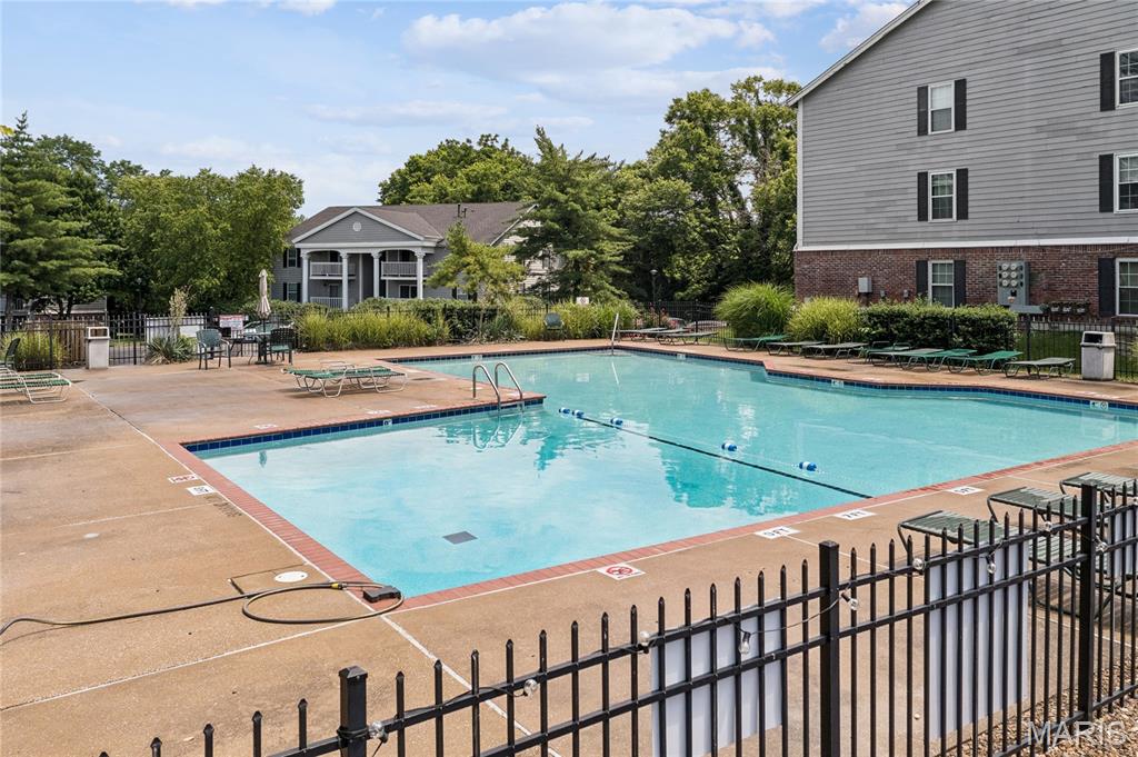 Fern Ridge Condo 1 - Residential