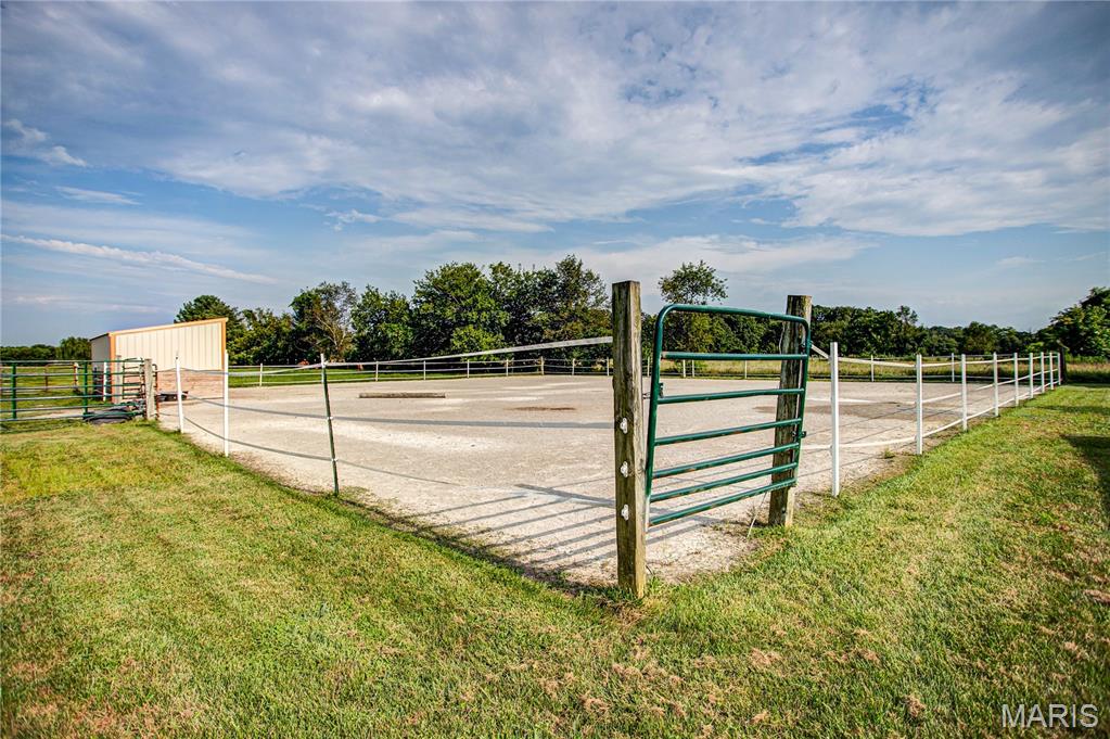 NOT IN A SUBDIVISION - Residential