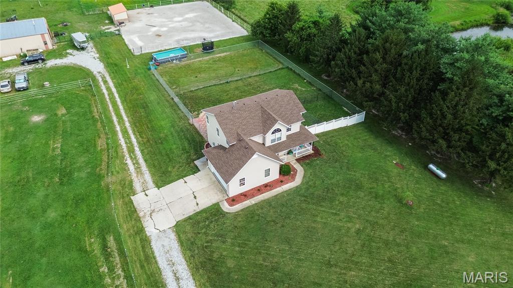 NOT IN A SUBDIVISION - Residential