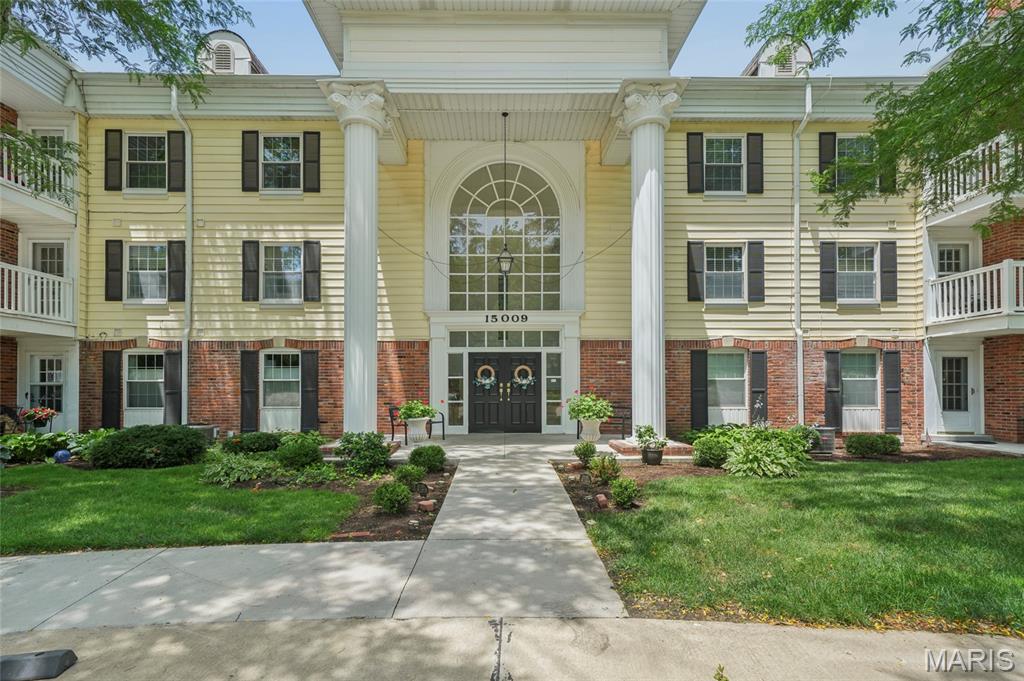Gardens Of Broadmoor Condo 6 - Residential