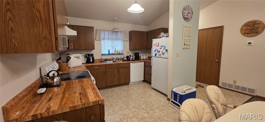Pine Lake Village Condo - Residential