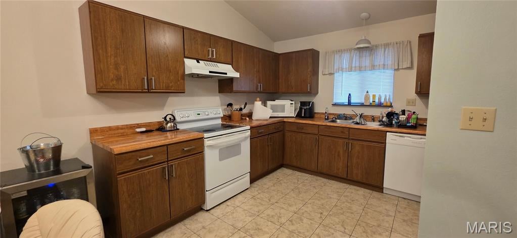 Pine Lake Village Condo - Residential