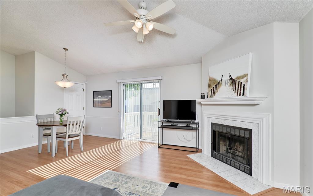 Brentwood Forest Condo Ph Eight - Residential