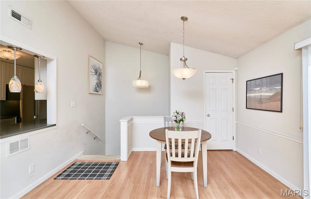 Brentwood Forest Condo Ph Eight - Residential