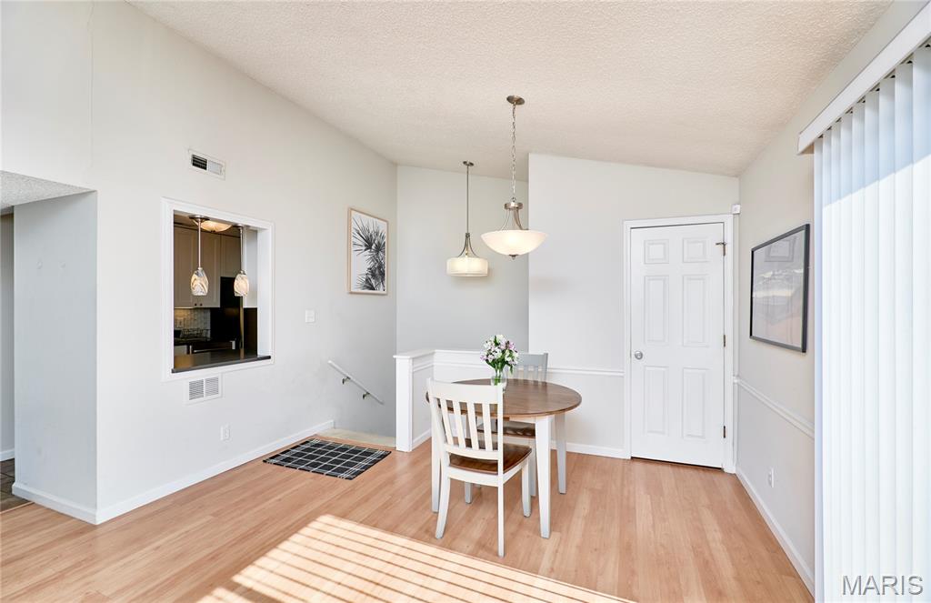 Brentwood Forest Condo Ph Eight - Residential