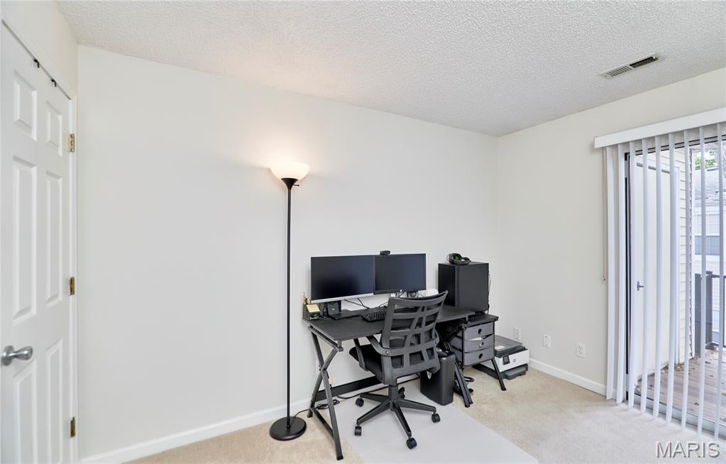 Brentwood Forest Condo Ph Eight - Residential