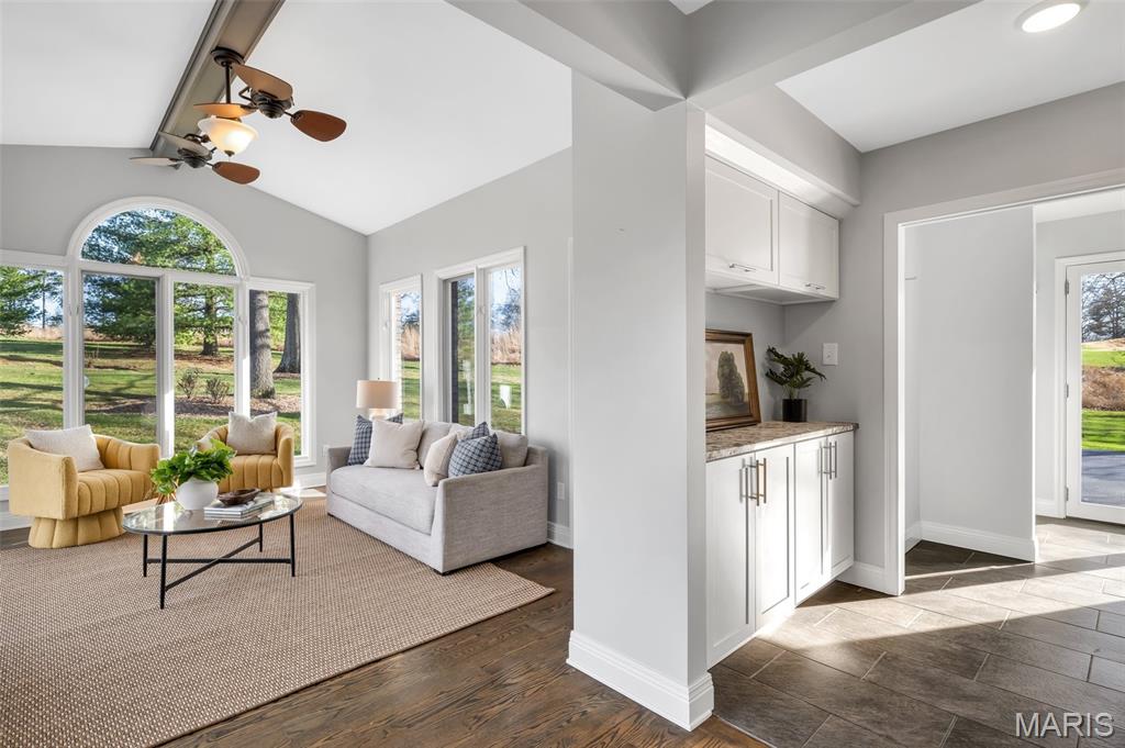Meadowbrook Country Club Estates - Residential