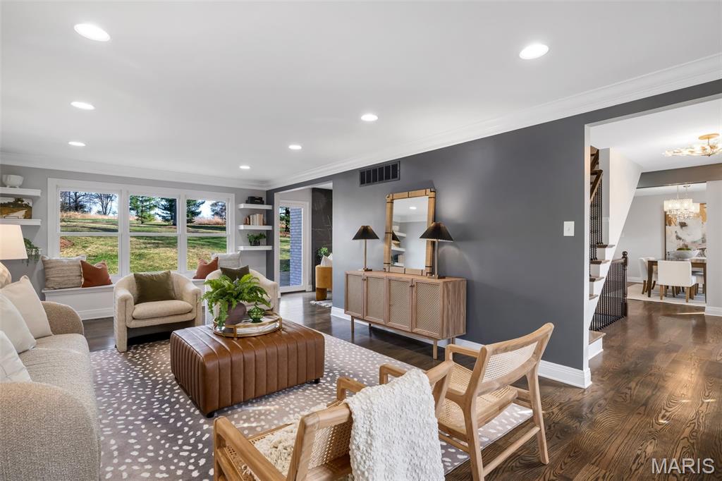Meadowbrook Country Club Estates - Residential