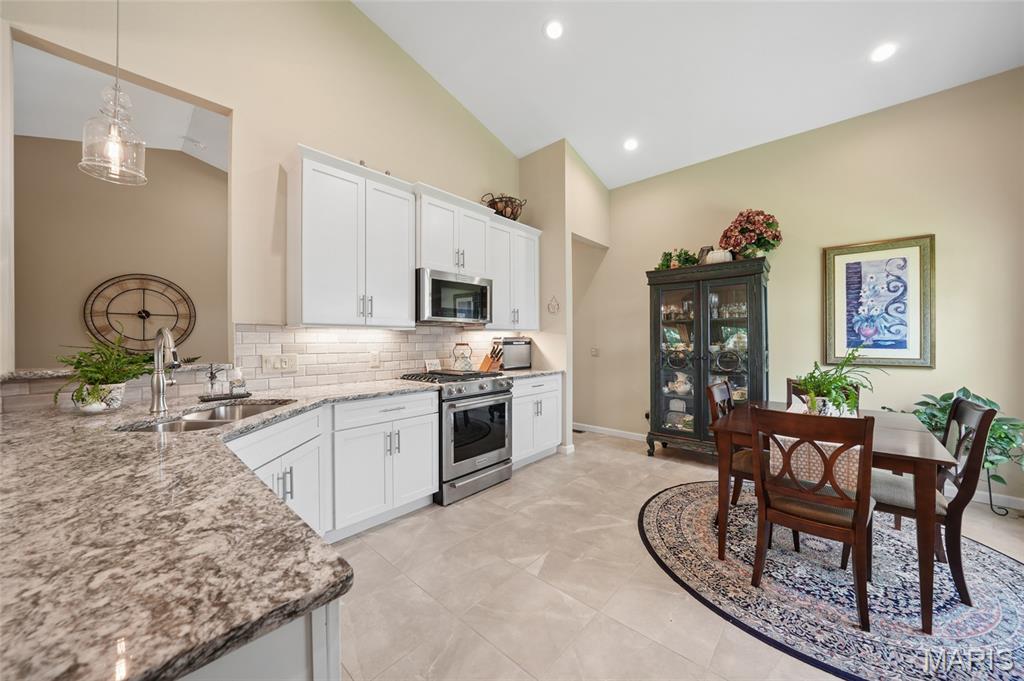 Stonehill Village B - Residential
