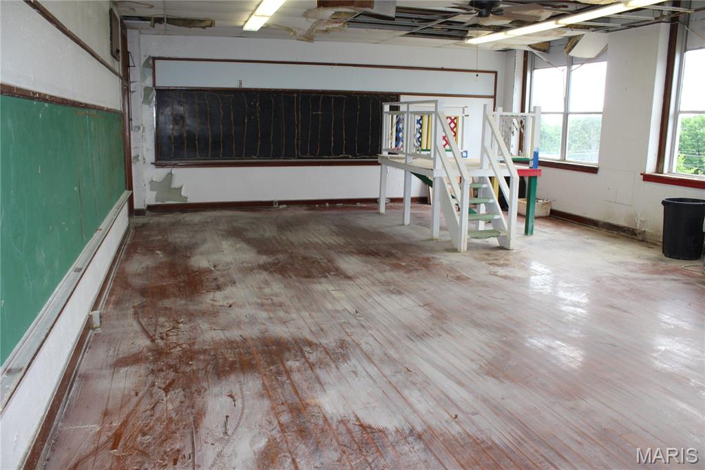 Greers Sub - Commercial Sale