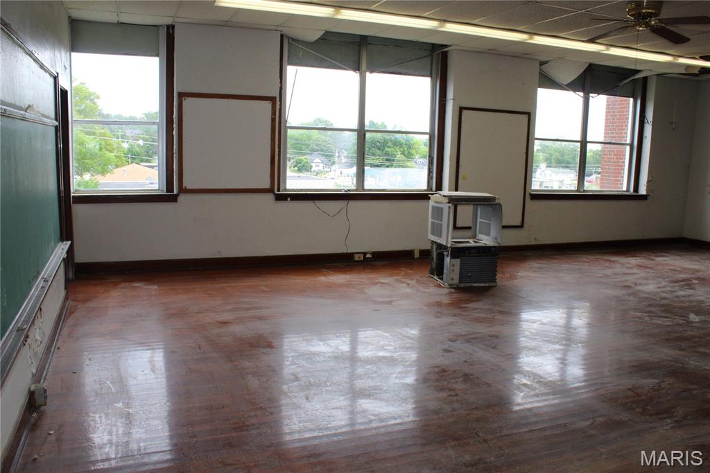 Greers Sub - Commercial Sale