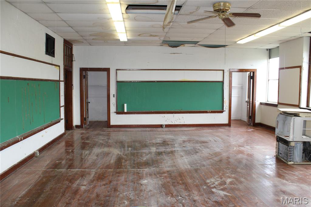 Greers Sub - Commercial Sale