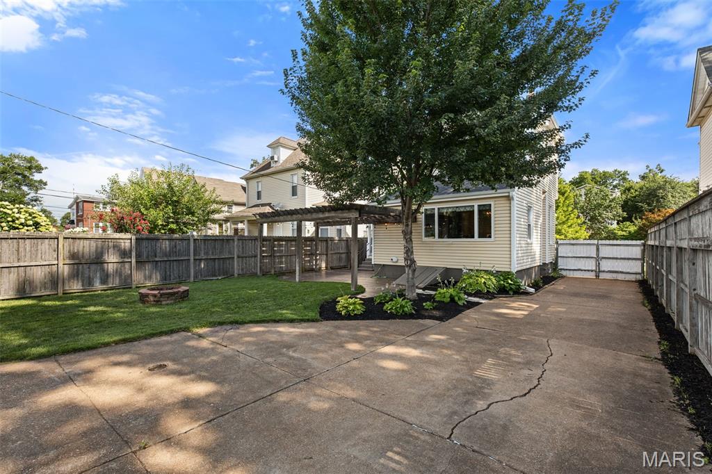 Maple Lawn - Residential