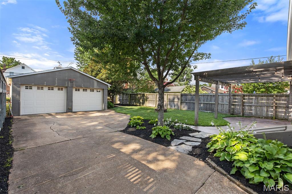 Maple Lawn - Residential