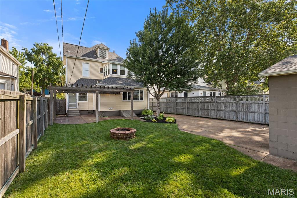 Maple Lawn - Residential