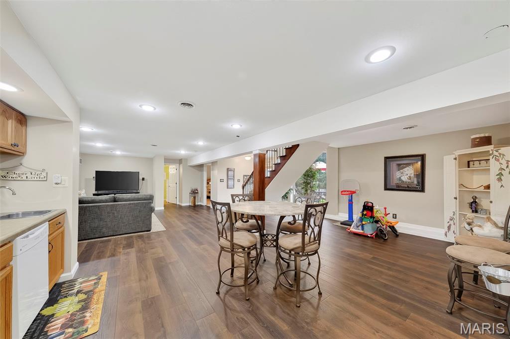 Twin Chimneys Village - Residential