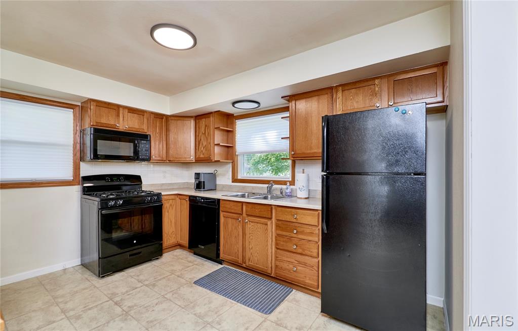 San Fernando Hills 5 - Residential