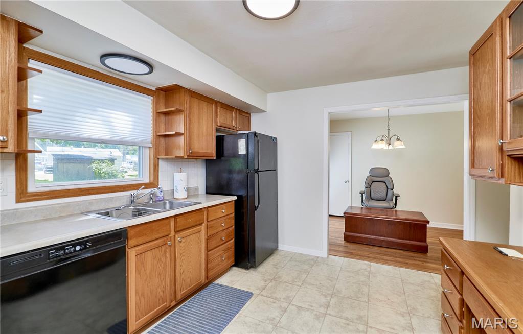 San Fernando Hills 5 - Residential
