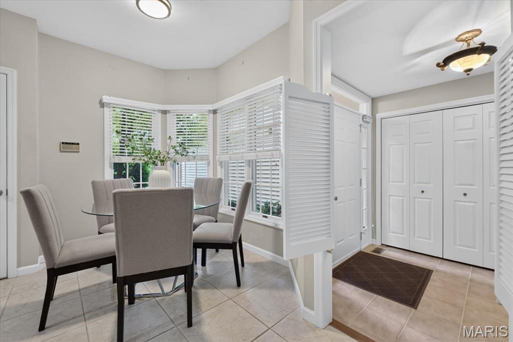 Field Pointe Condo Twenty - Residential