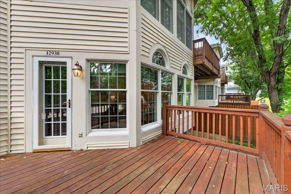 Field Pointe Condo Twenty - Residential