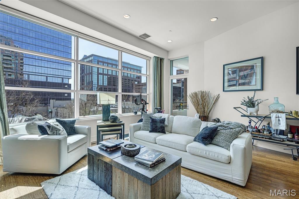 Maryland Walk A Condo - Residential Lease