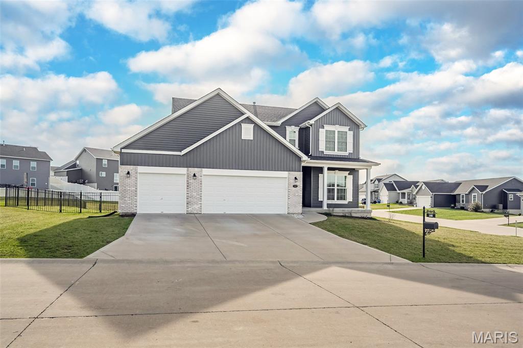 Majestic Lakes - Residential
