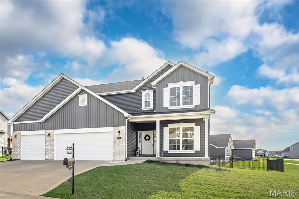 Majestic Lakes - Residential