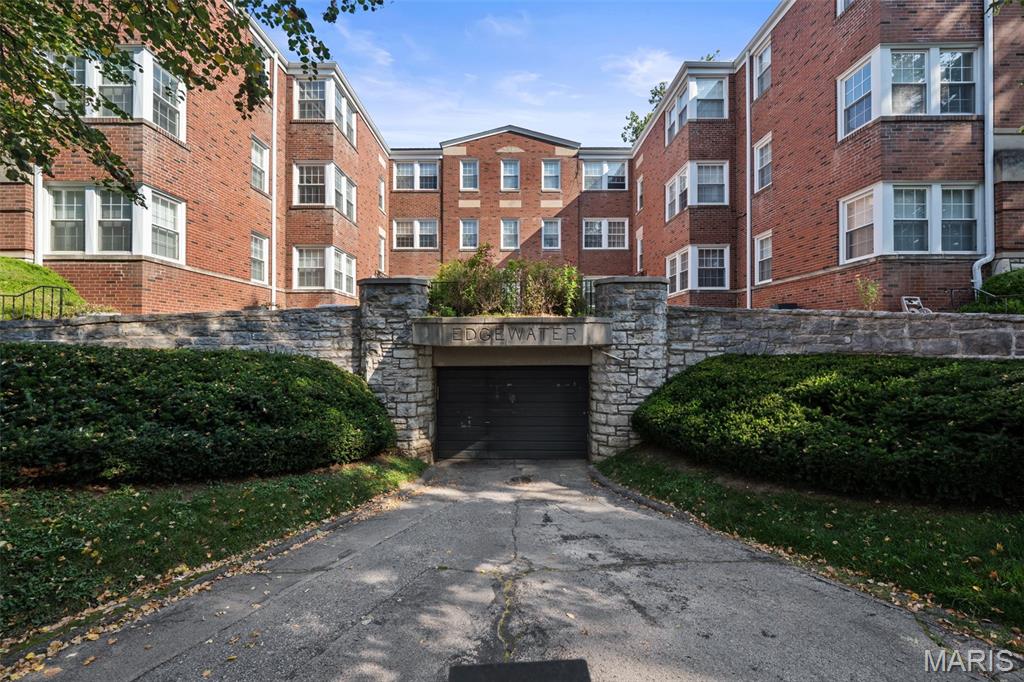 Edgewater Condo - Residential