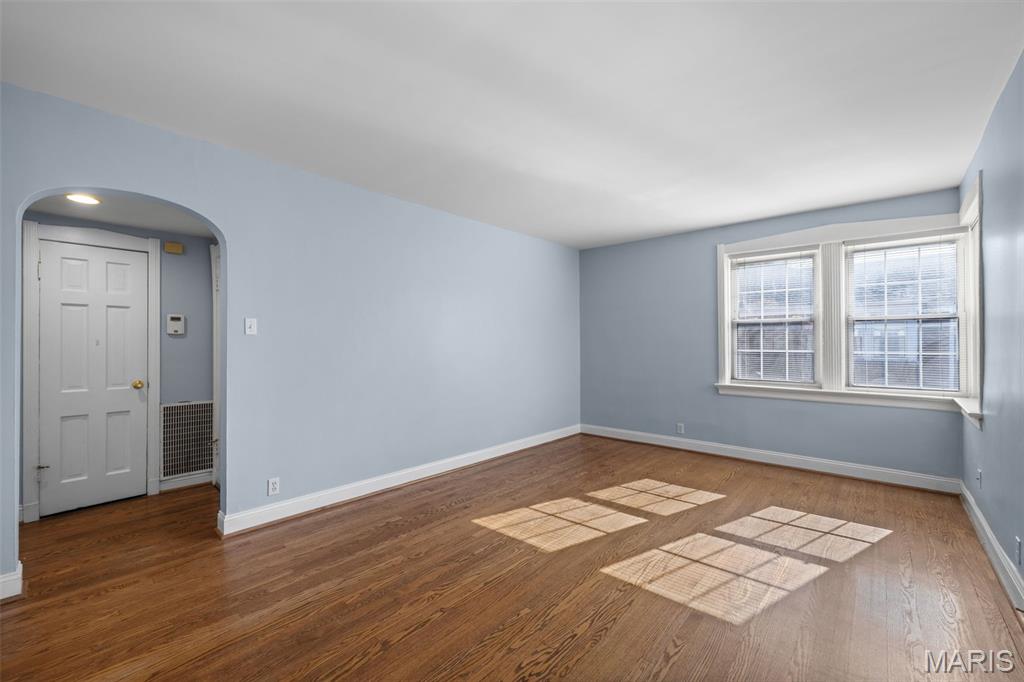 Edgewater Condo - Residential