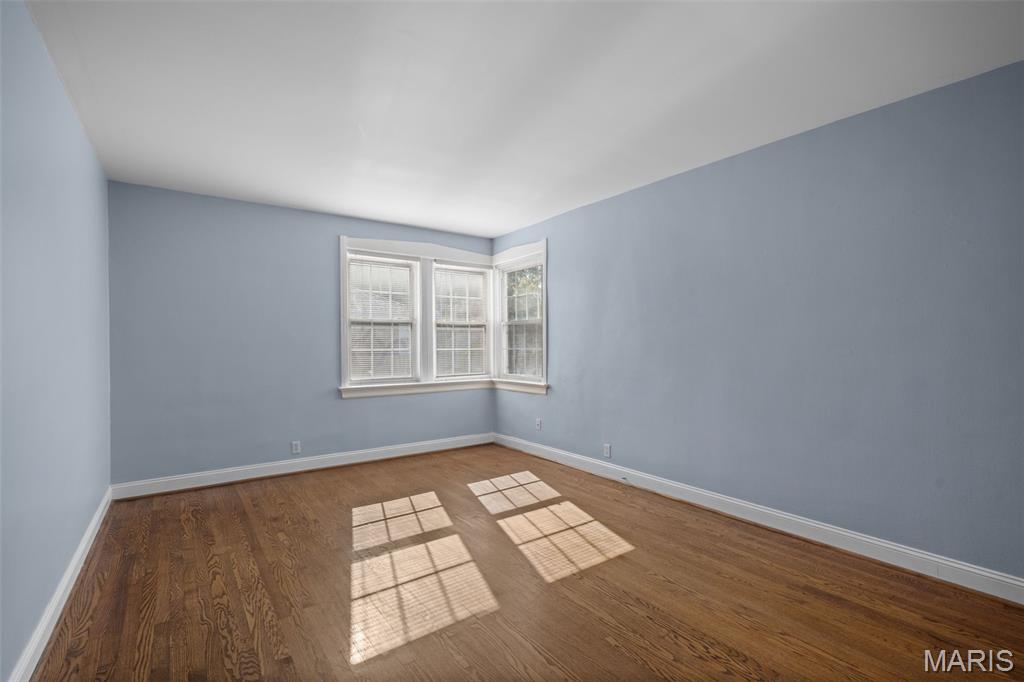 Edgewater Condo - Residential