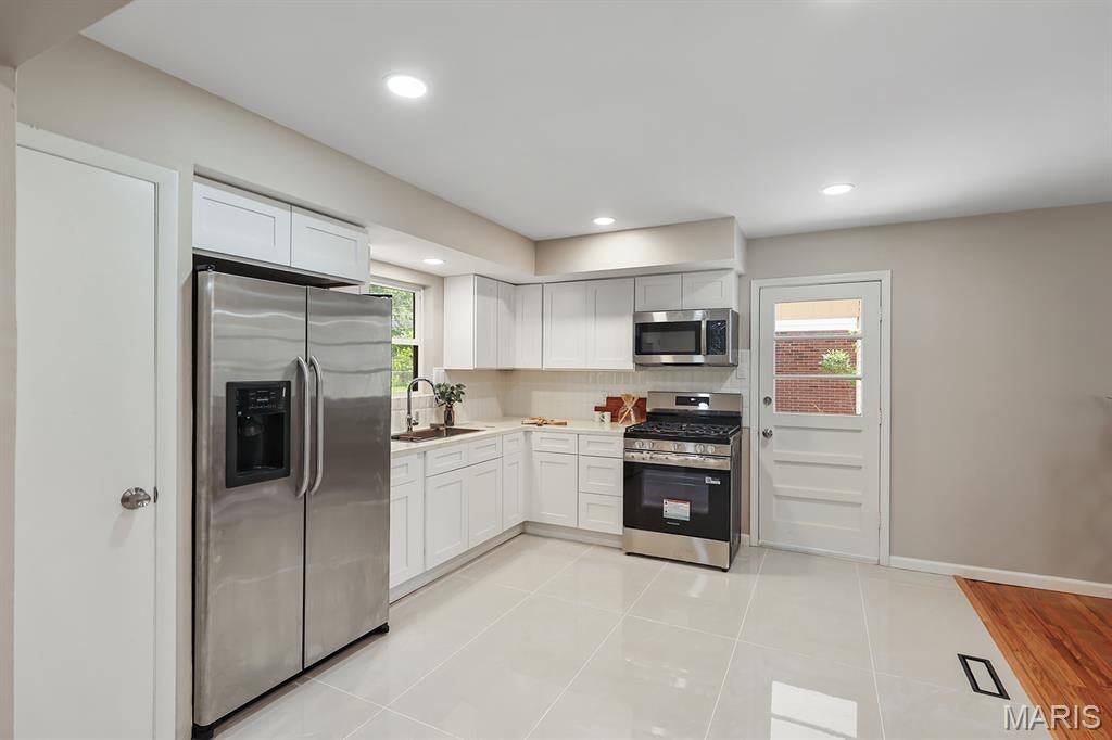 Sunland Hills 3 - Residential