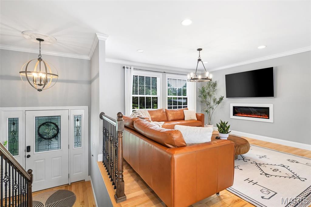 Chatelaine - Residential