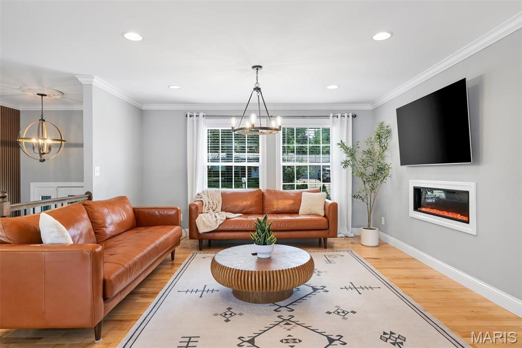 Chatelaine - Residential