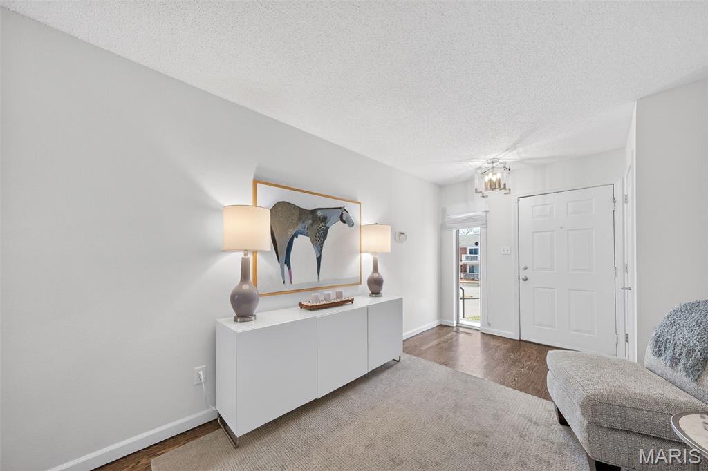 Brentwood Forest Condo Ph Eight - Residential