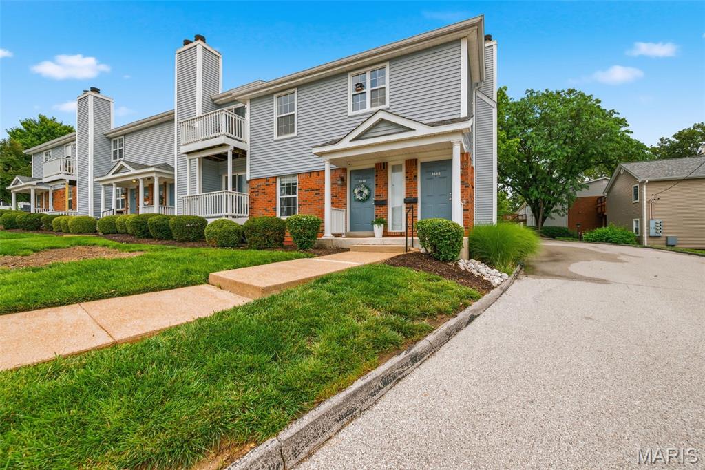 Brentwood Forest Condo Ph Eight - Residential