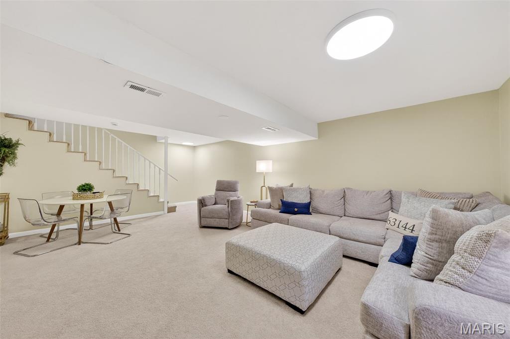Brentwood Forest Condo Ph Eight - Residential