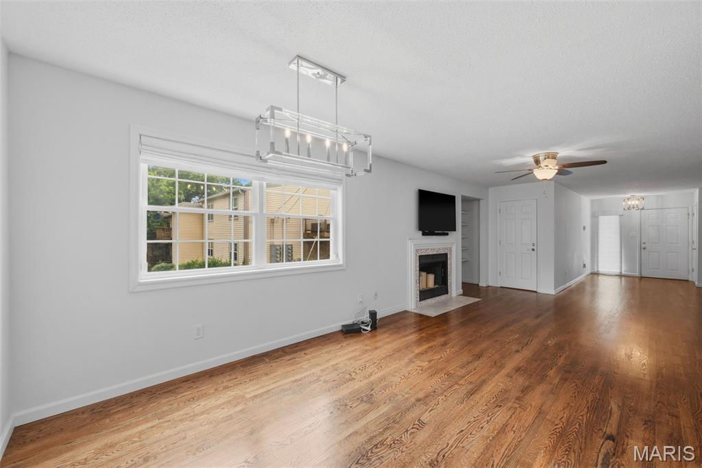 Brentwood Forest Condo Ph Eight - Residential