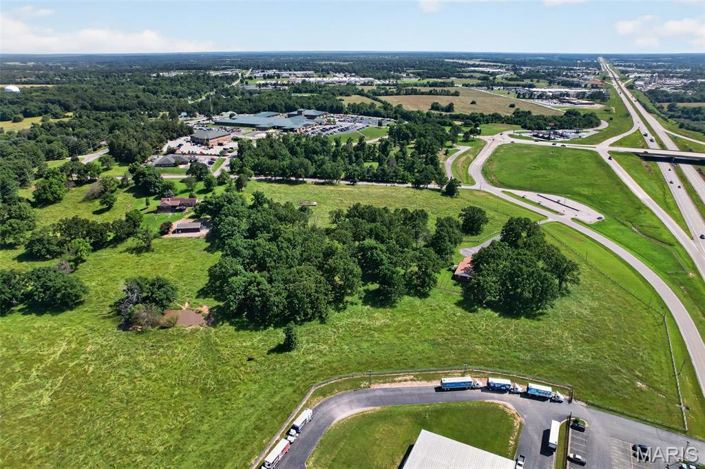 Lebanon Acreage - Commercial Sale