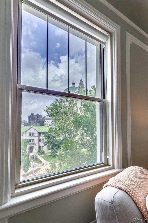 Pierre Chouteau Condo - Residential