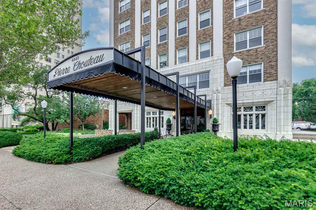 Pierre Chouteau Condo - Residential