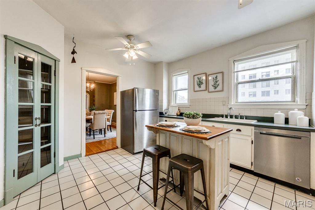 Pierre Chouteau Condo - Residential