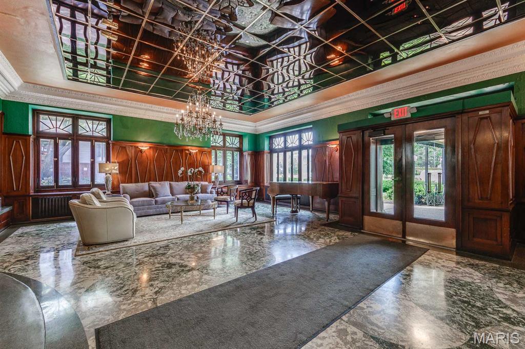 Pierre Chouteau Condo - Residential